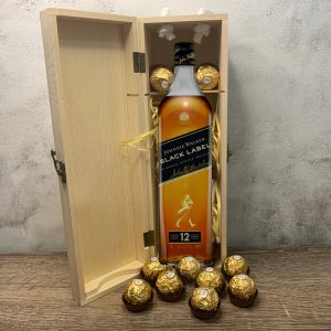 johnnie black gift hamper gold coast